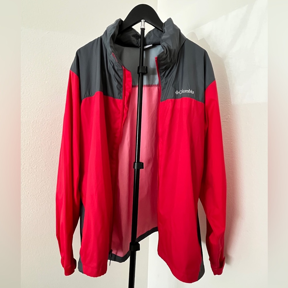Like NEW! Columbia Jacket | Mens XL | Red/Gray | Packable | Lightweight 🌧️